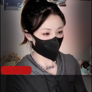 一只霸王兽，直播双视角+私拍福利【23V-3.9G】